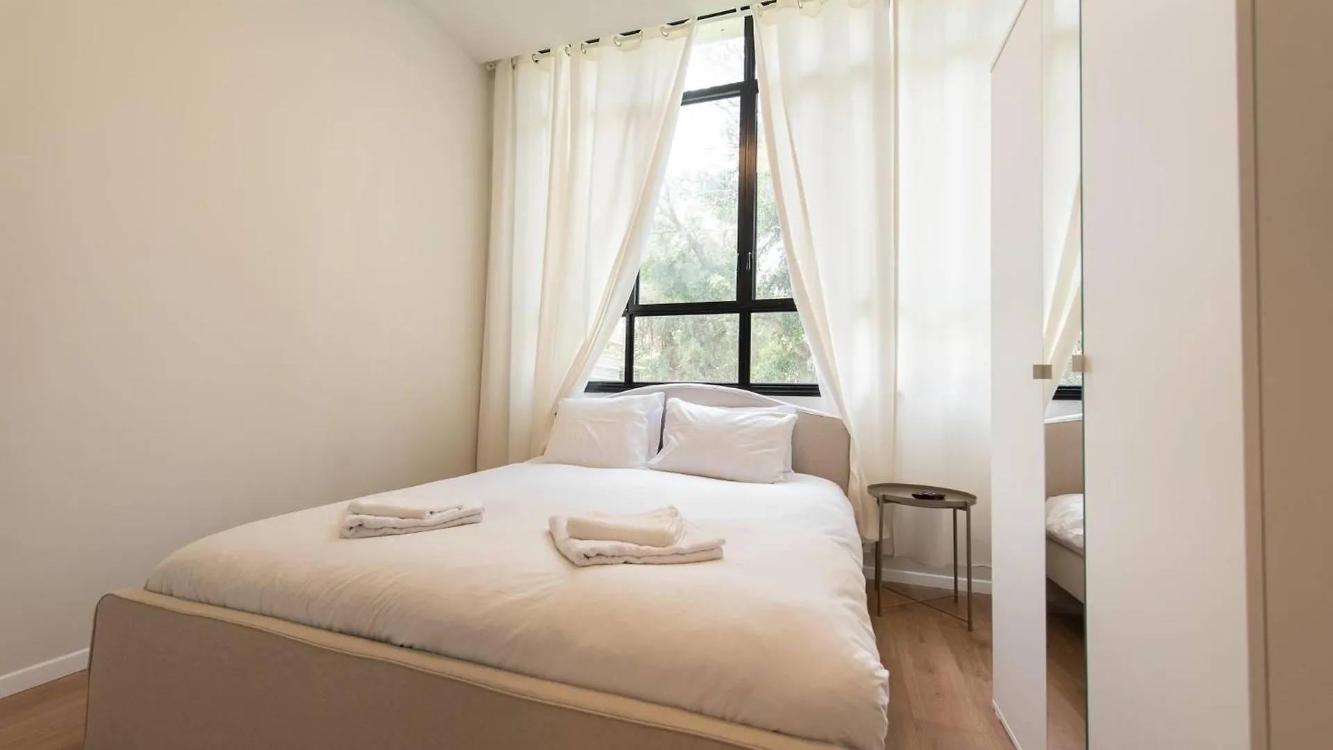 Port City Haifa - Authentic German Colony Apartments