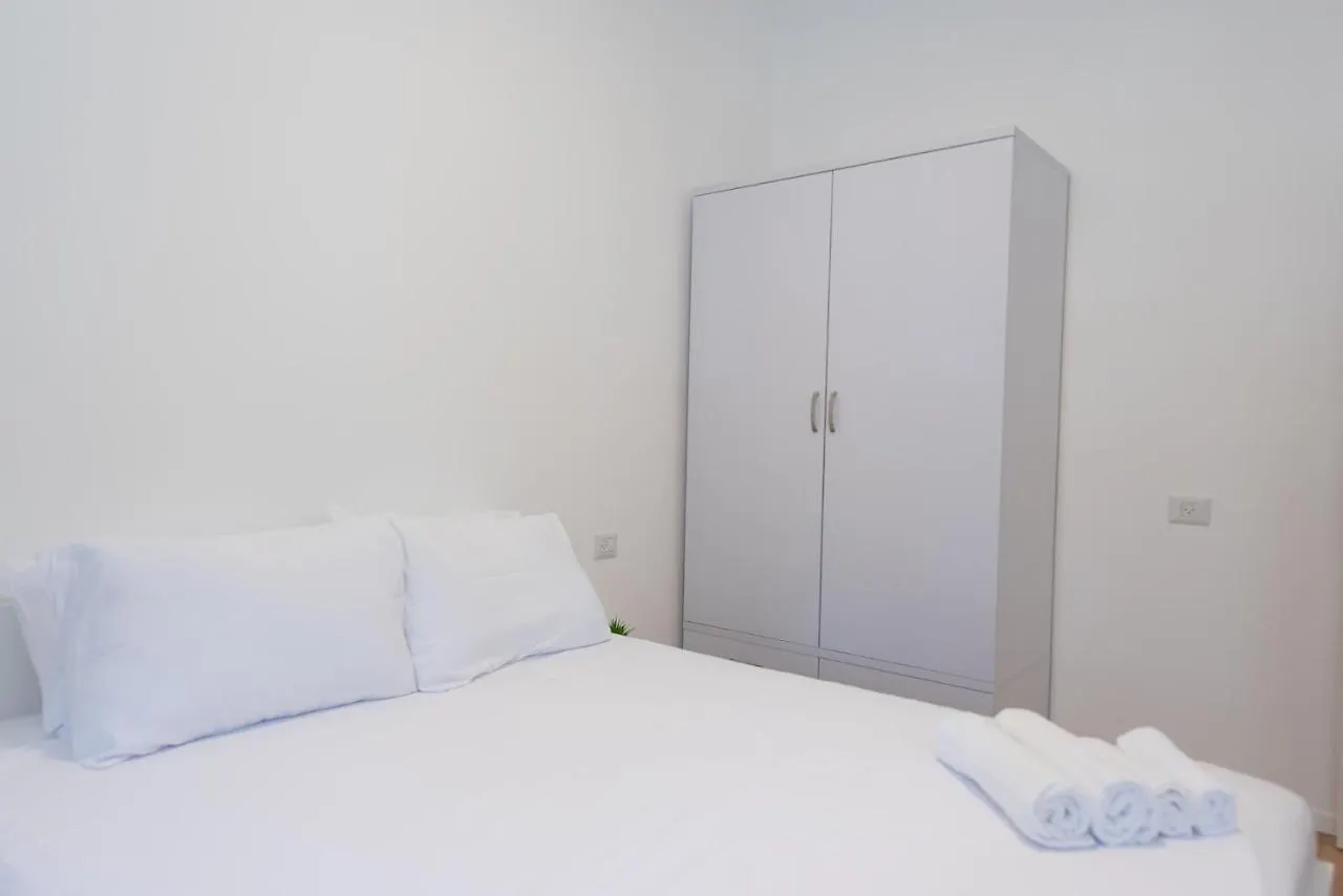 Port City Haifa - Authentic German Colony Apartments